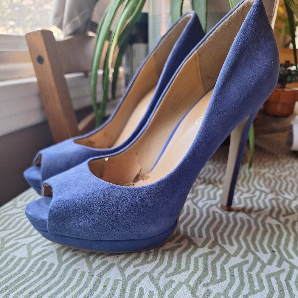 Platform Peep Toe Pumps